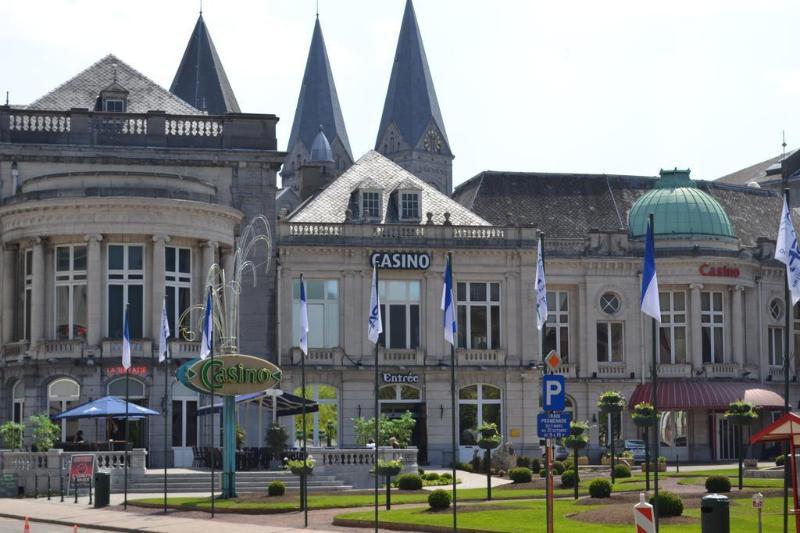 Hotel-Restaurant L'Auberge Spa Exterior photo